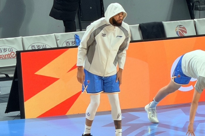 云开官网-北京送四川24连败！周琦4中4砍11+7 麦基首秀12+6+3低开高走秀暴扣|卡迪姆赛|方硕|贝利|陈盈骏|贾维尔-麦基_新浪体育_新浪新闻