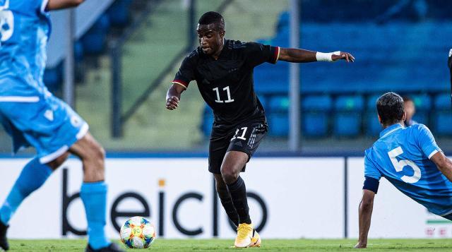 下载开云-推迟近半年的U21队首秀，穆科科用新纪录走出困境