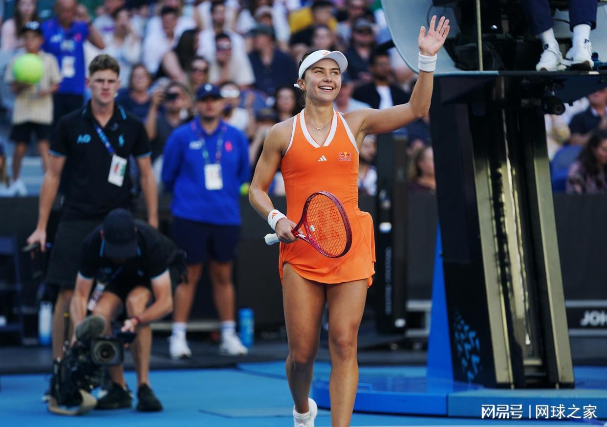 下载开云-德约被曝是约维奇爆冷鲍里妮幕后参谋，金花双线战世界第一均落败