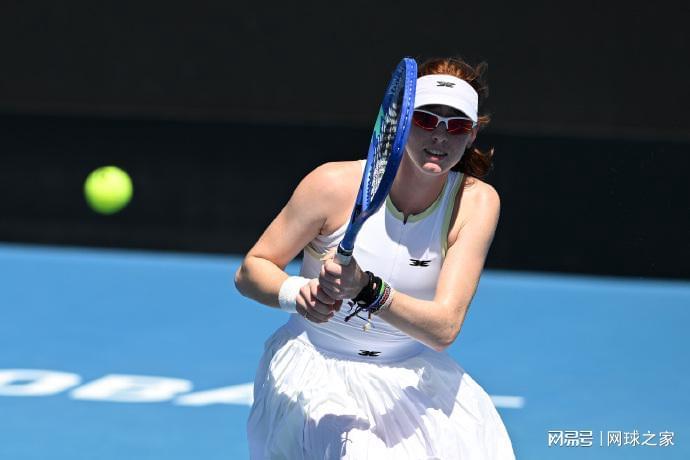 首次以种子身份出战大满贯，一人一飞冲天，一人首轮出局