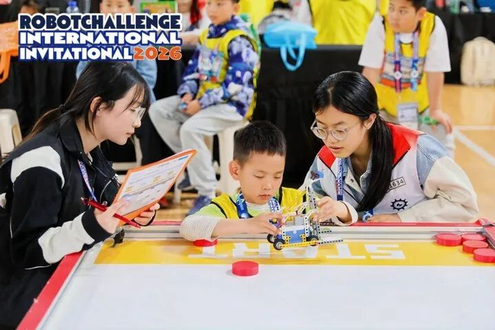 云开官网-逐梦泉城！2026 赛季 RC 国际邀请赛（济南站）完美收官，致敬科技少年的巅峰闪耀时刻！|山东交通学院|济南市|山东省|机器人|比赛_新浪体育_新浪新闻