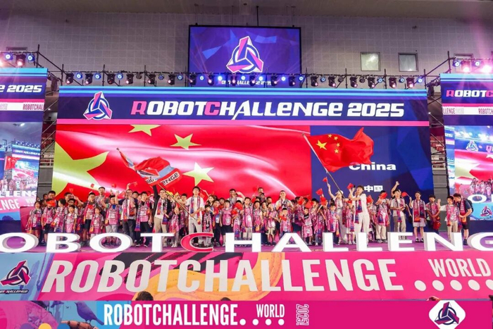 云开官网-逐梦泉城！2026 赛季 RC 国际邀请赛（济南站）完美收官，致敬科技少年的巅峰闪耀时刻！|山东交通学院|济南市|山东省|机器人|比赛_新浪体育_新浪新闻